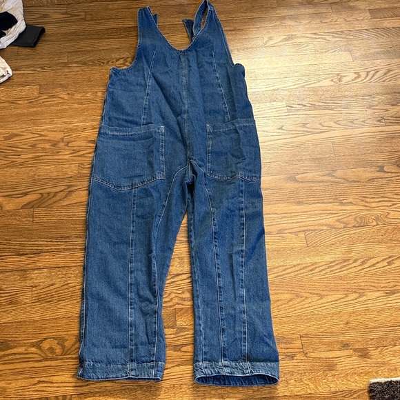 We The Free Pants - We The Free Classic Blue Denim Overalls Size Small